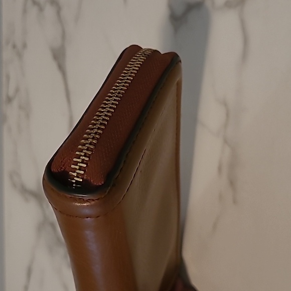 Michael Kors Cognac Brown Pebbled Leather Wallet Wristlet Practical Errands - Picture 7 of 14